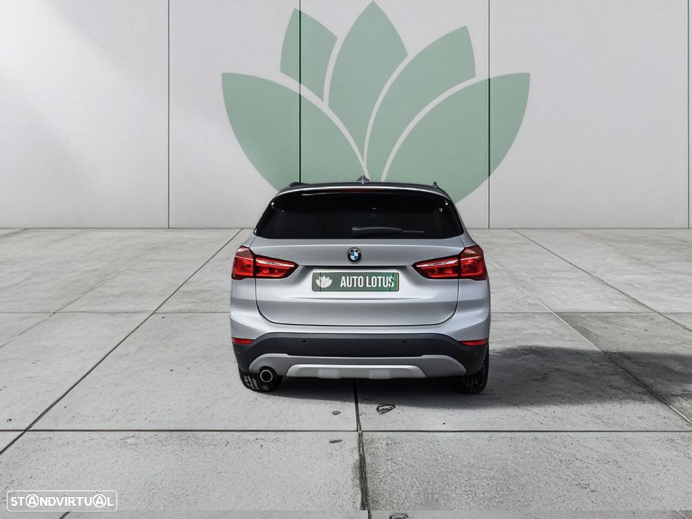 BMW X1 16 d sDrive Line xLine - 6