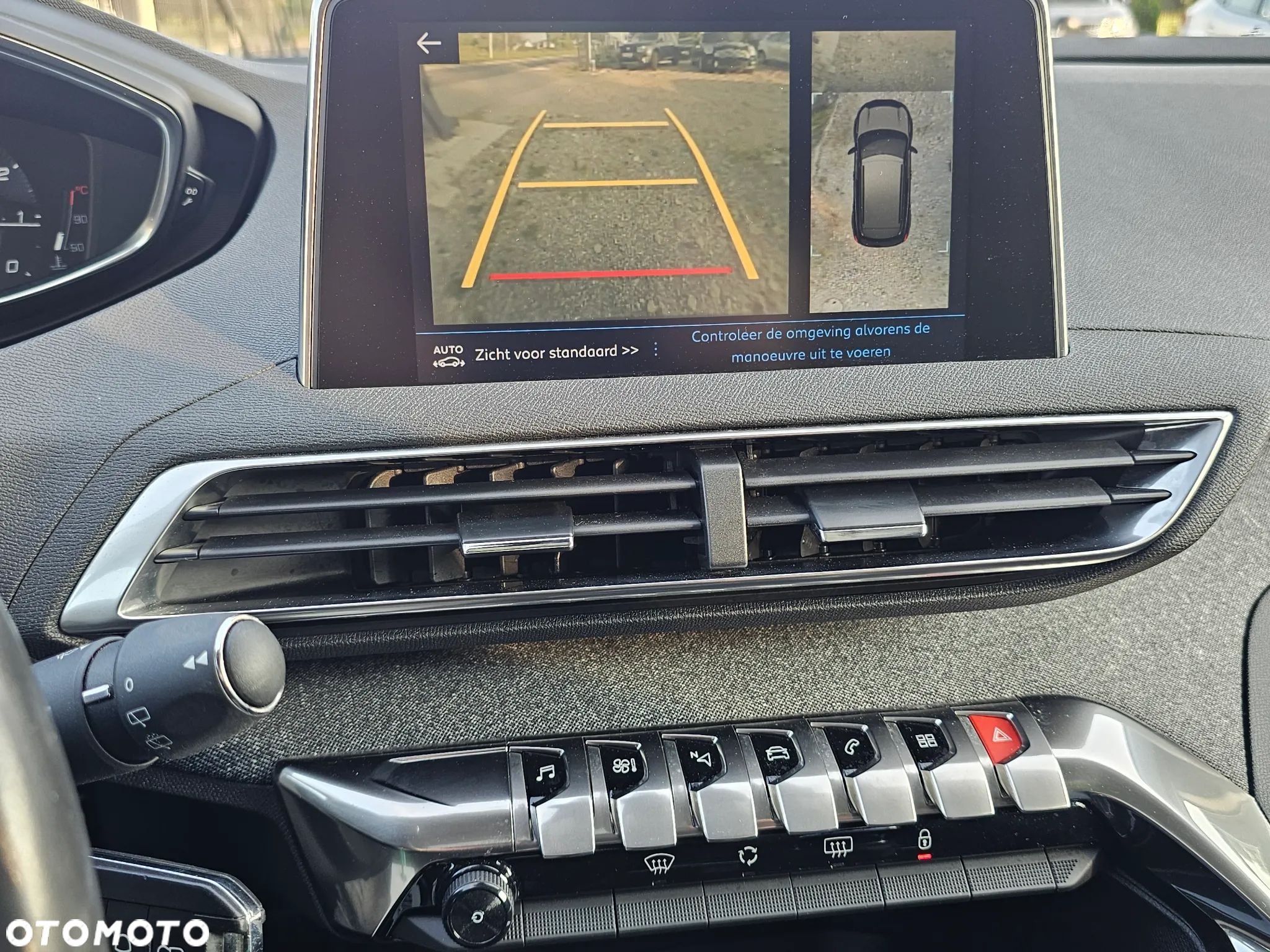 Peugeot 3008 PureTech 130 Stop & Start GPF Allure - 37