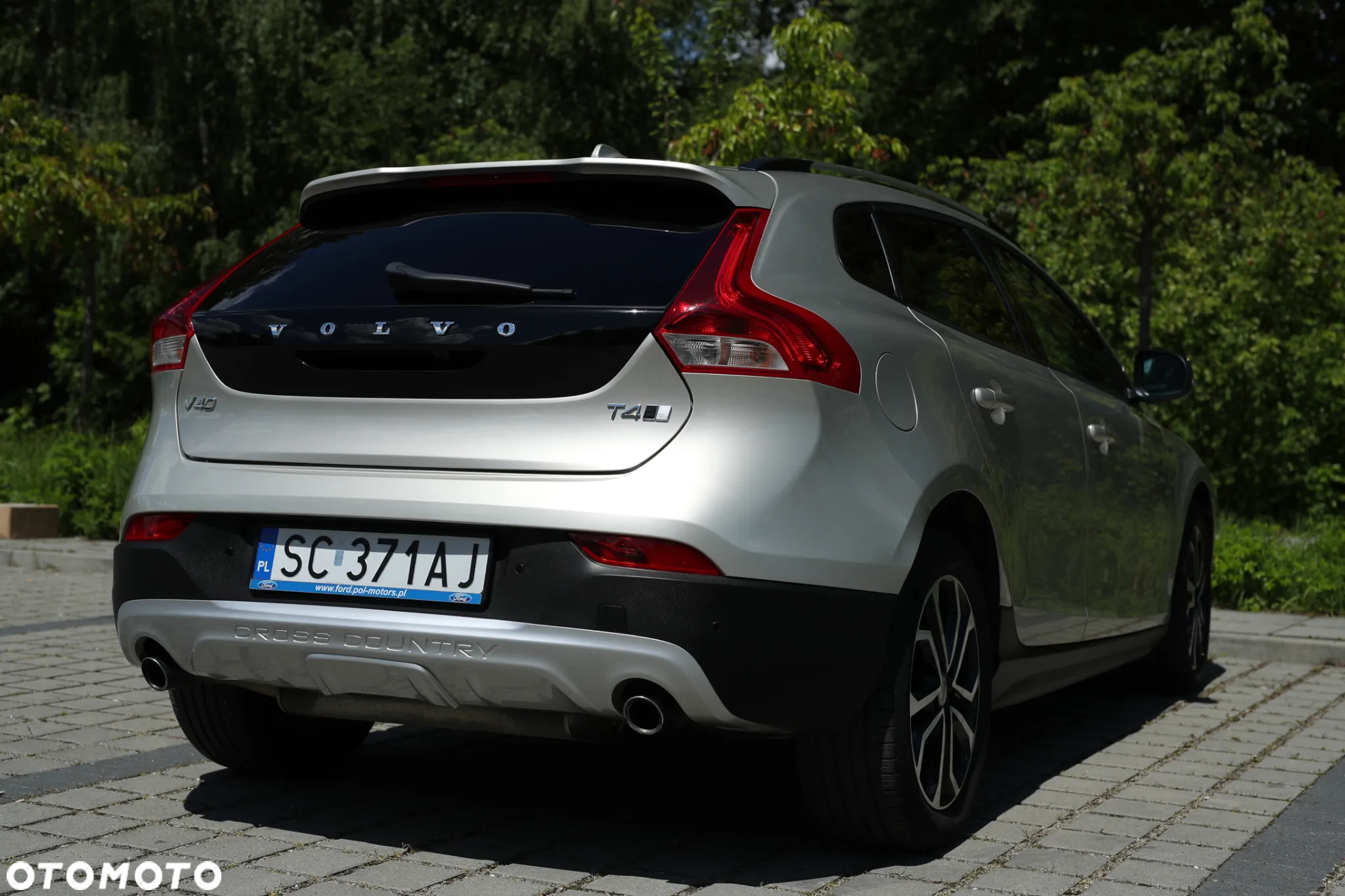 Volvo V40 Cross Country T4 Drive-E Momentum - 21