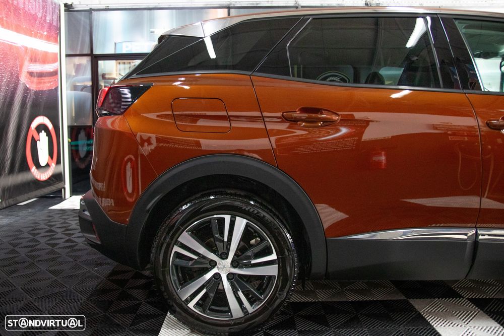 Peugeot 3008 1.2 PureTech Allure EAT8 - 5