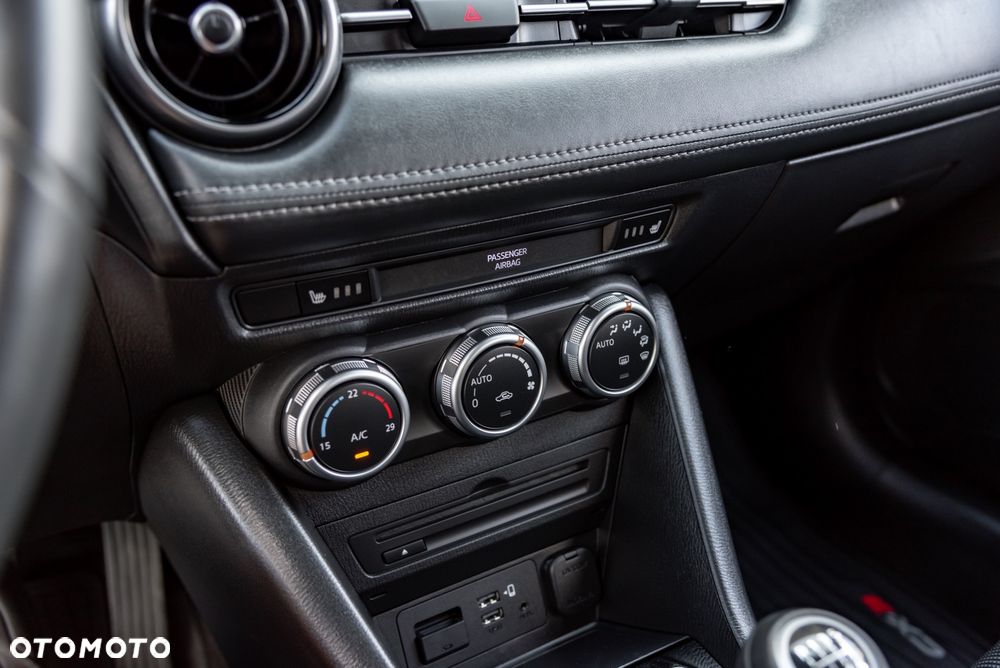 Mazda CX-3 SKYACTIV-G 150 i-ELOOP AWD Sports-Line - 36