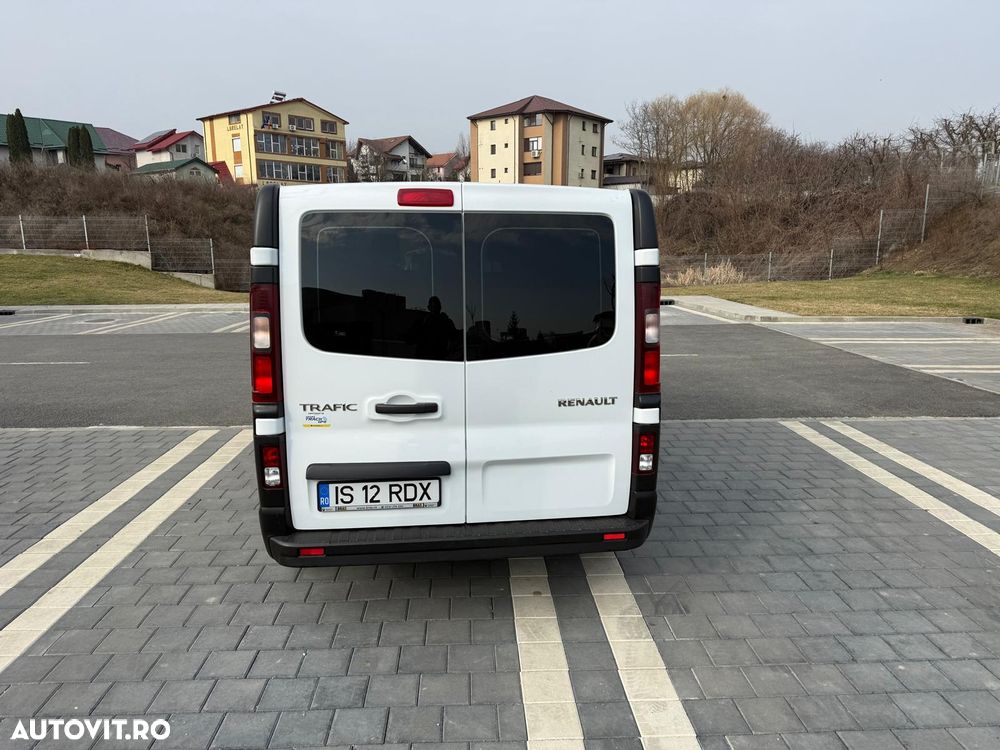 Renault Trafic 2.0 Blue dCi 120 Combi L2H1 8+1 locuri Authentique - 6