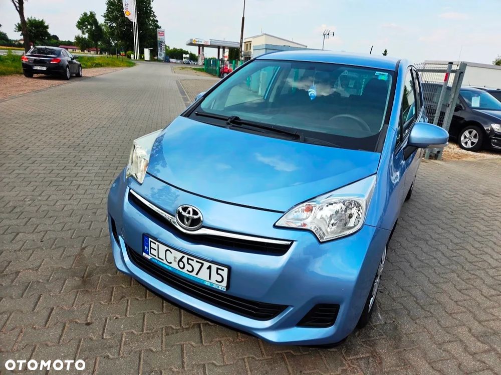Toyota Verso S 1.33 Premium - 18
