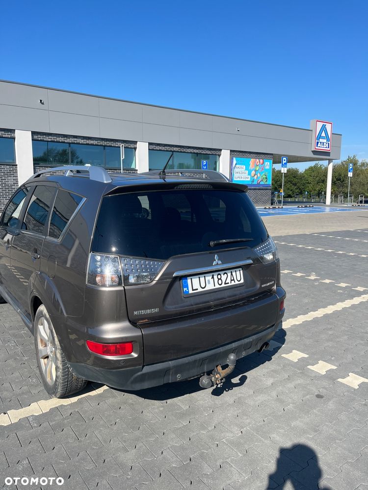 Mitsubishi Outlander 2.0 DID Instyle - 5
