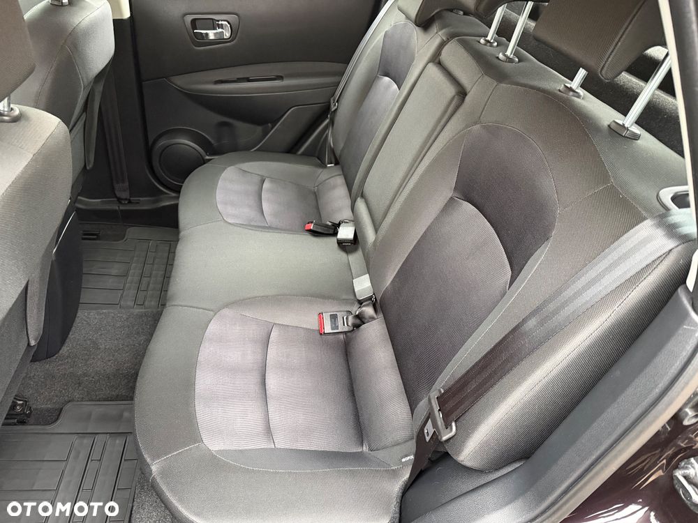 Nissan Qashqai 2.0 360 - 16