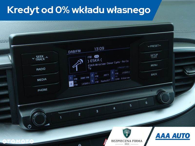 Kia Ceed - 13