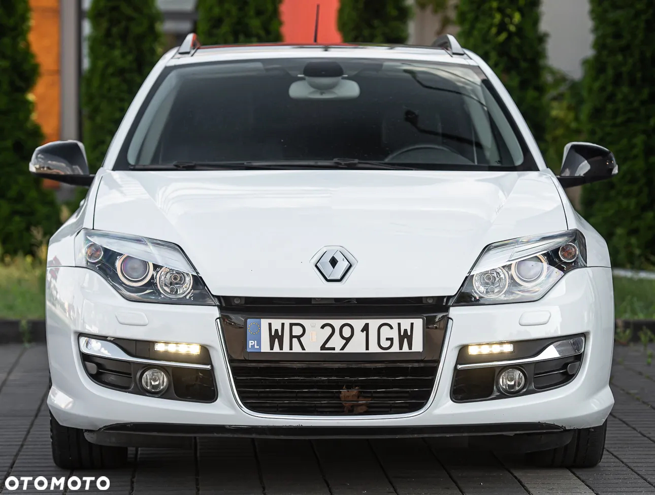 Renault Laguna dCi 150 FAP Start-Stop Bose Edition - 4
