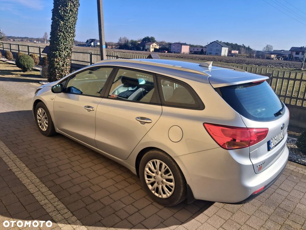 Kia Ceed 1.6 CRDi L - 8