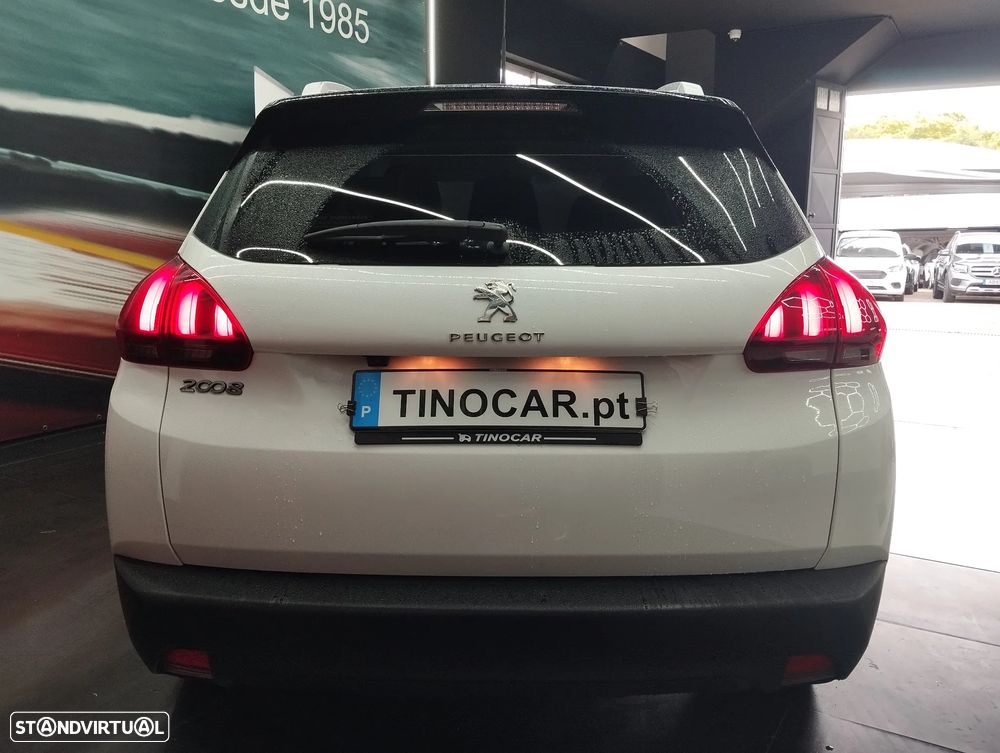 Peugeot 2008 1.2 PureTech Style - 11