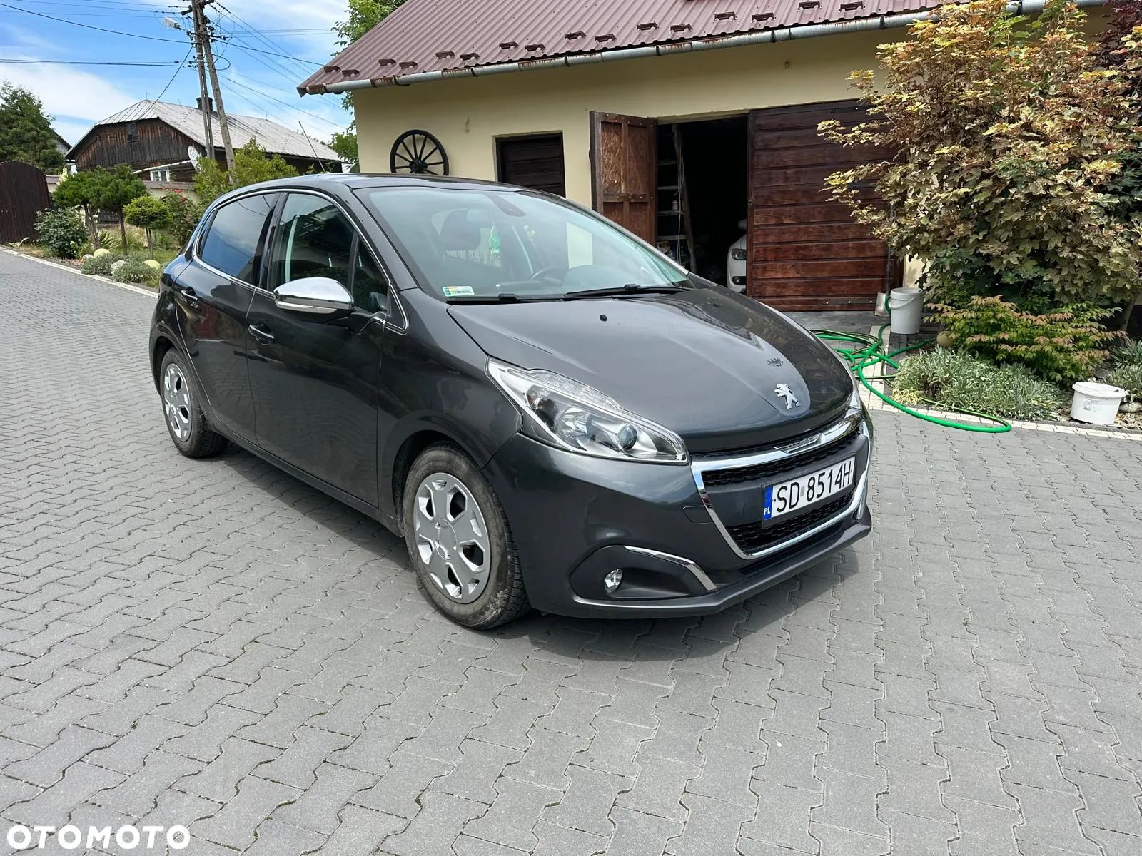 Peugeot 208 1.2 PureTech GPF Signature S&S - 1