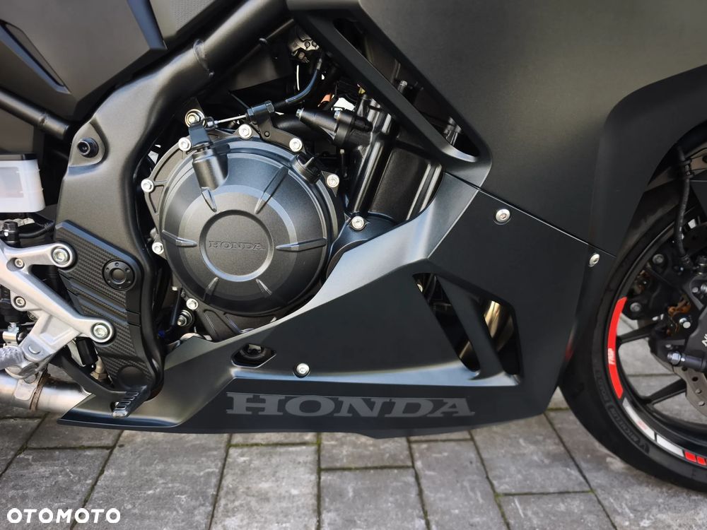 Honda CBR - 8
