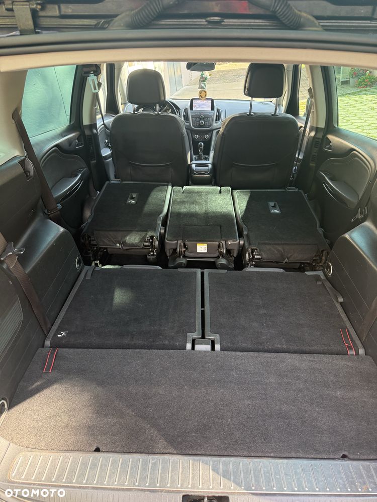 Opel Zafira - 8