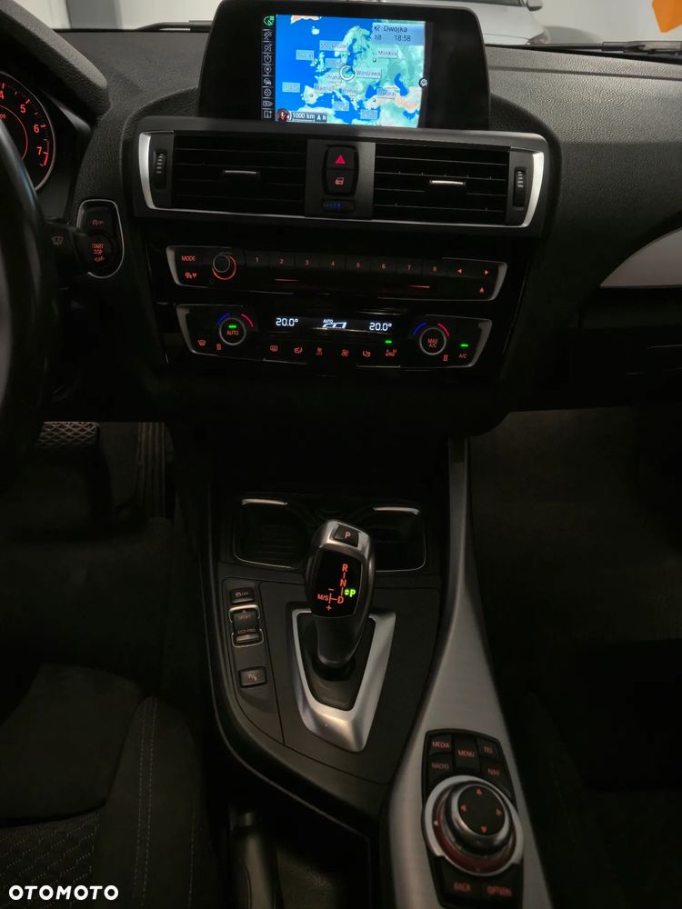 BMW Seria 1 118i M Sport - 9