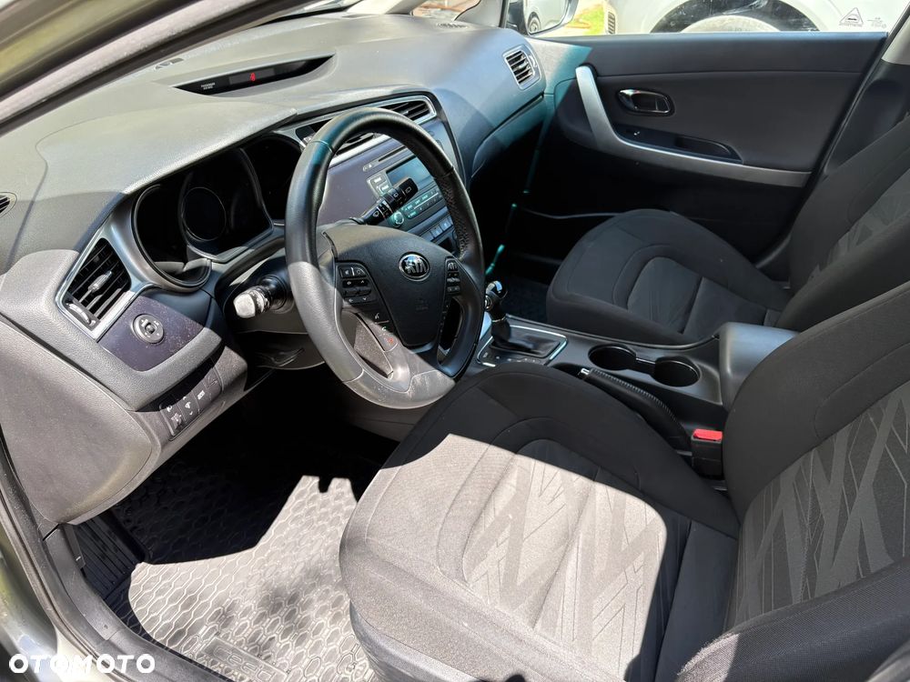 Kia Ceed 1.6 CRDi M DCT - 9