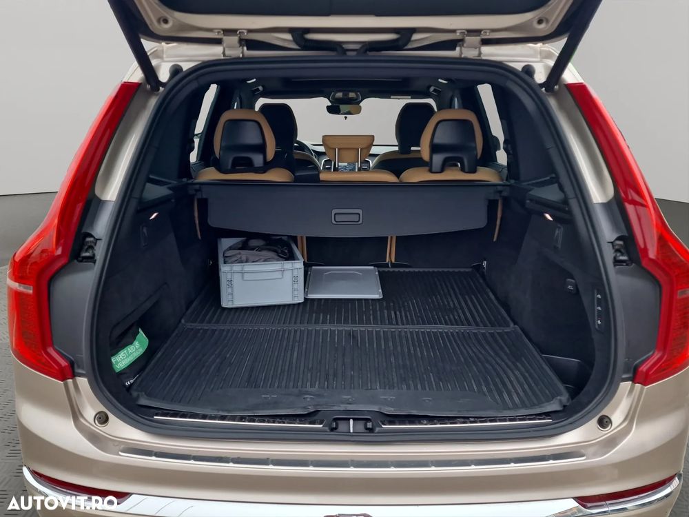 Volvo XC 90 - 18
