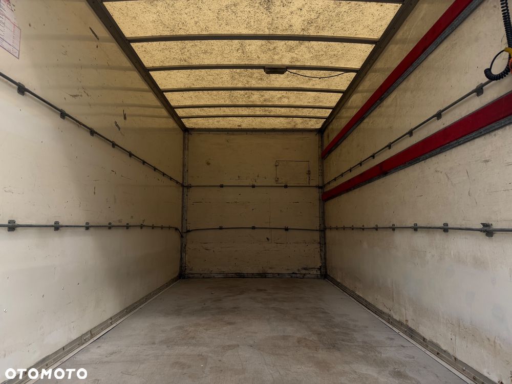 Iveco DAILY / 2.3D / KONTENER / WINDA / FV23% / BLIŹNIAK /UDT - 13