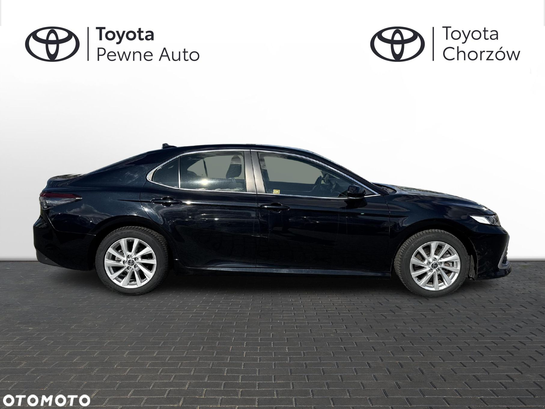 Toyota Camry - 6