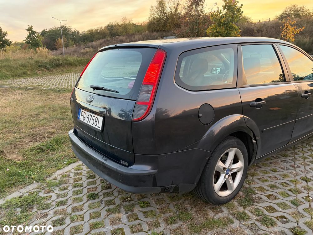 Ford Focus - 3