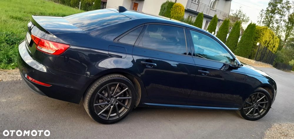 Audi A4 Limousine 2.0 TDI - 21