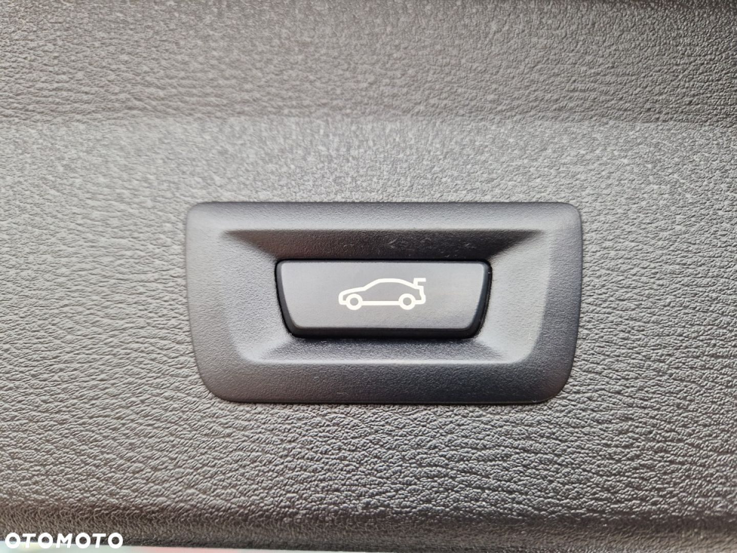 BMW X1 sDrive18d xLine sport - 20
