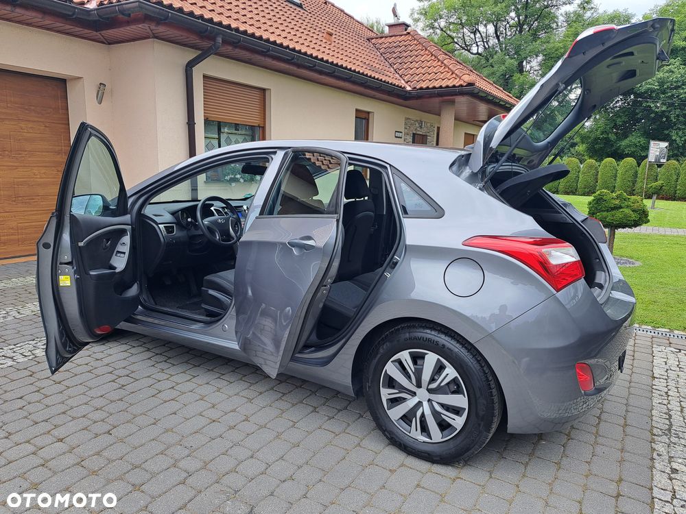 Hyundai i30 1.4 Advantage - 28