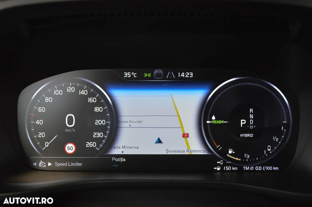Volvo XC 40 T4 Recharge DKG Essential - 10