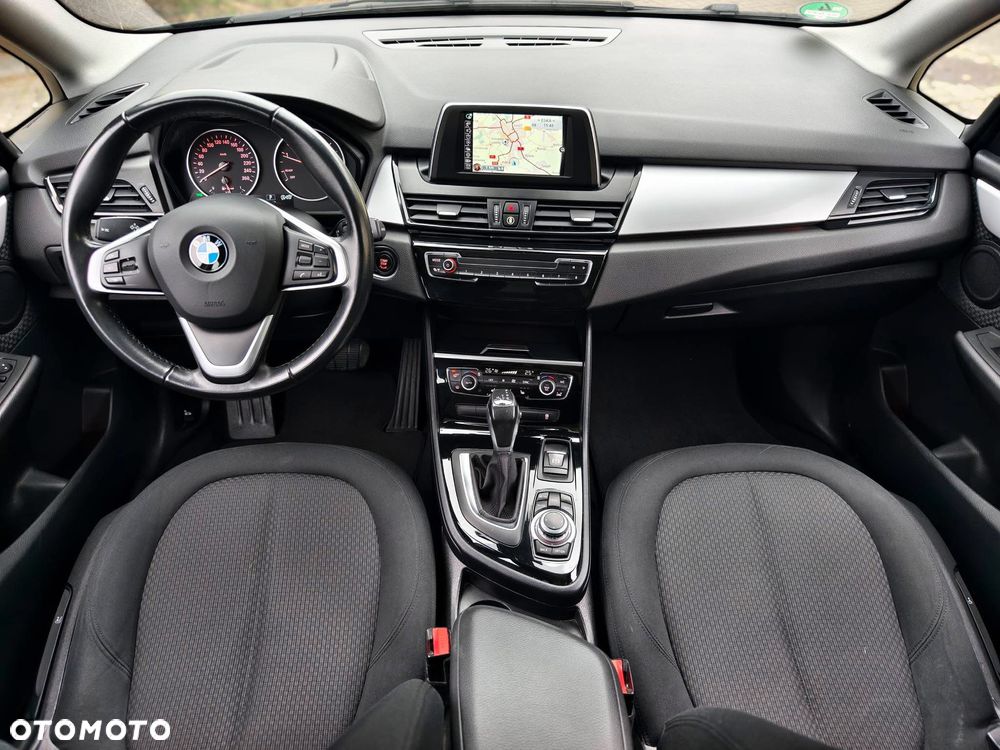 BMW Seria 2 218d Sport-Aut Advantage - 5