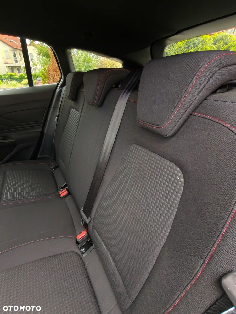 Ford Focus 1.5 EcoBlue Start-Stopp-System ST-LINE DESIGN - 17