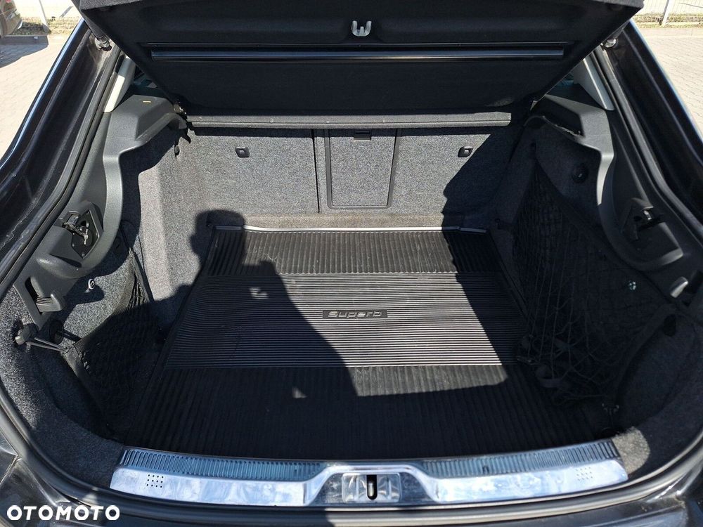 Skoda Superb - 24