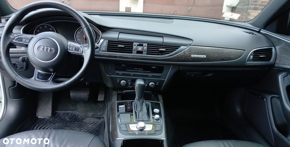 Audi A6 - 6