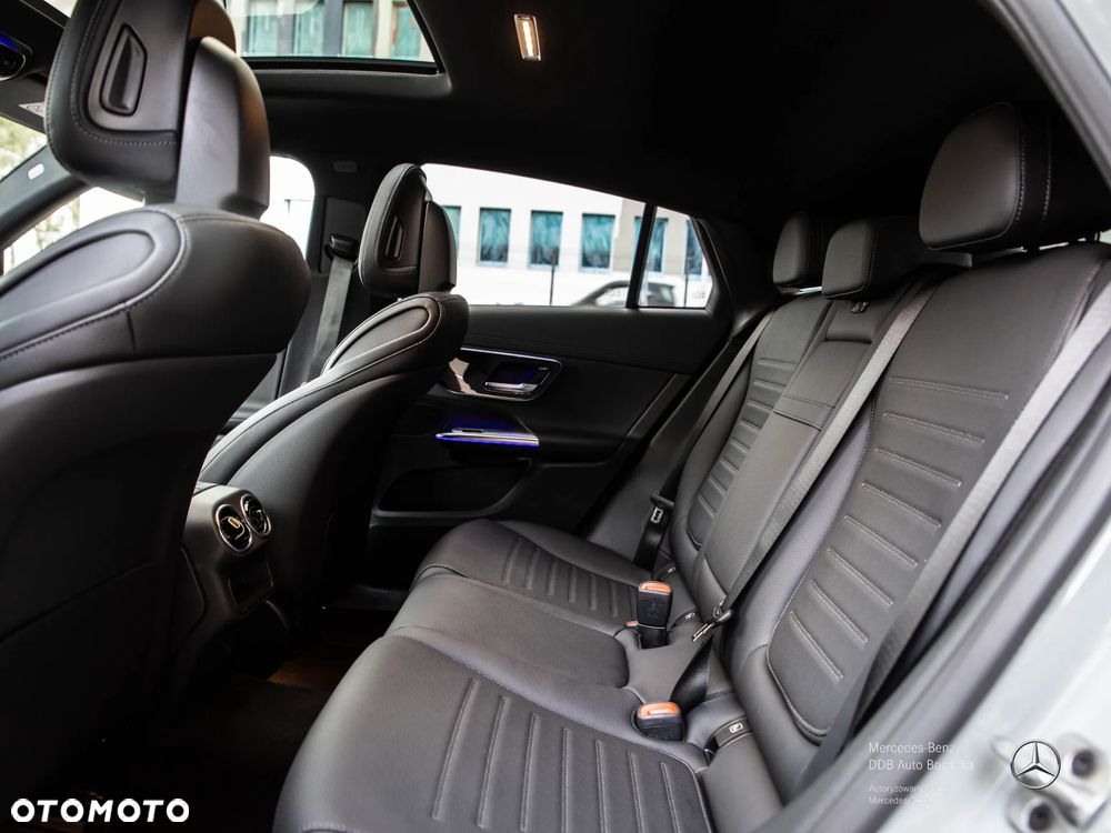 Mercedes-Benz GLC Coupe 300 de PHEV 4-Matic AMG Line - 11