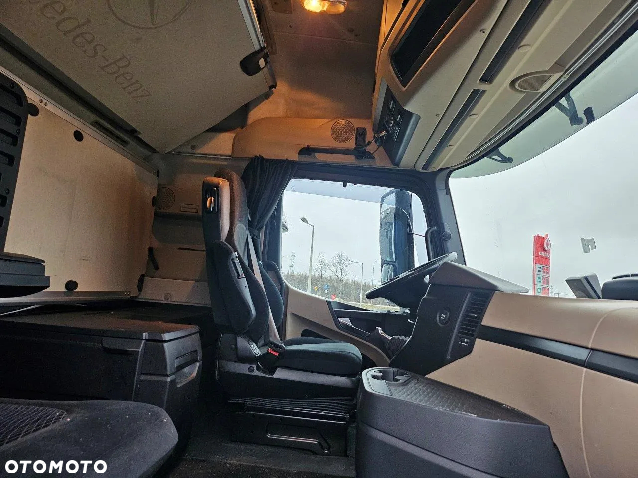 Mercedes-Benz ACTROS 1842 GIGA SPACE - 32
