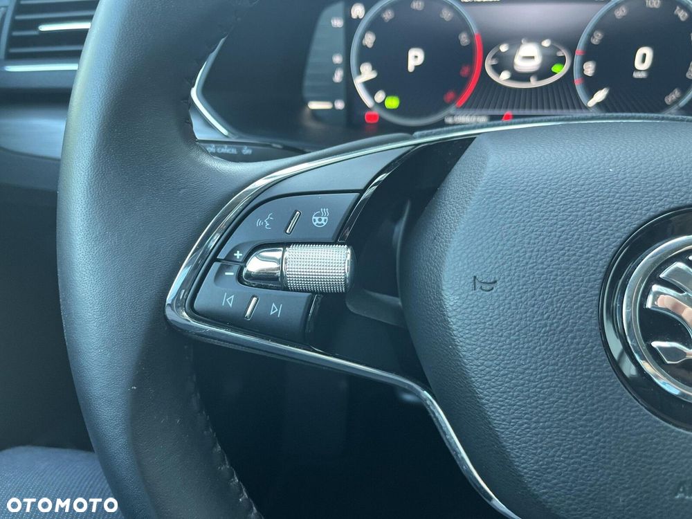 Skoda Superb 2.0 TSI Style DSG - 17