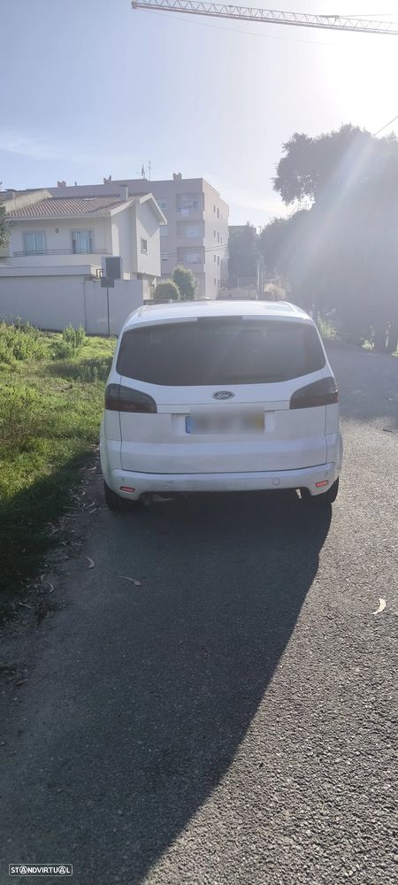 Ford S-Max 2.0 TDCi DPF Titanium - 8