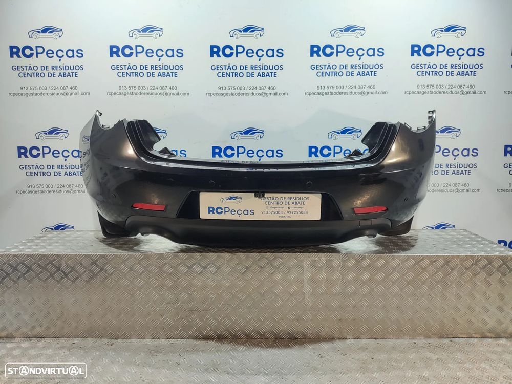Parachoques traseiro trás original Alfa Romeo Giulietta 940 com sensores de estacionamento - 1