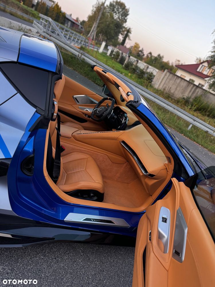 Chevrolet Corvette - 26