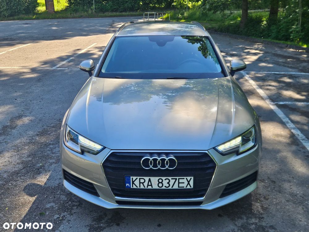 Audi A4 Avant 40 TFSI design - 3