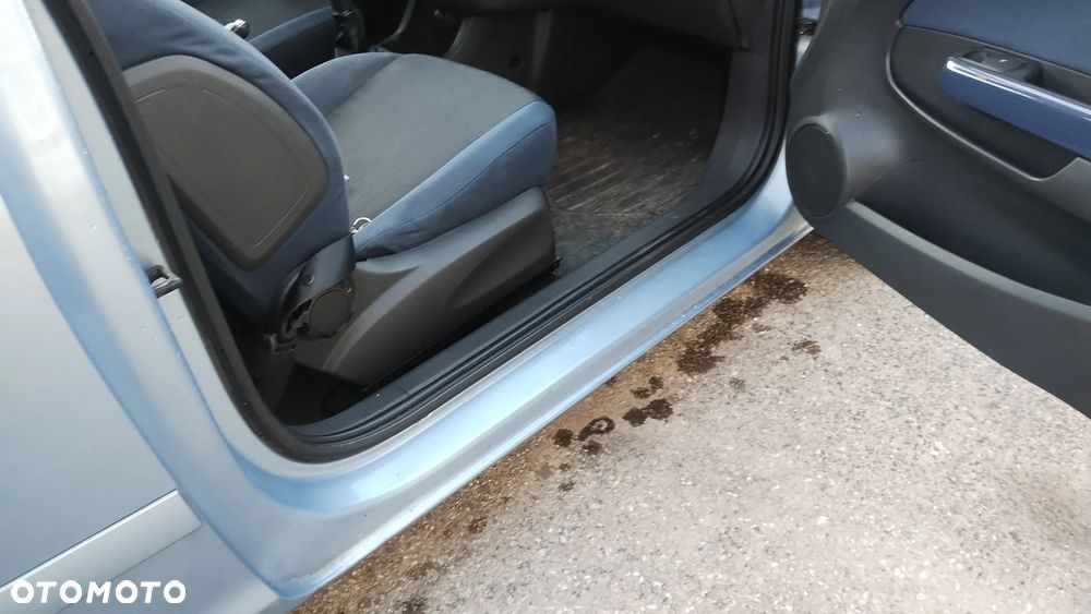 Opel Corsa 1.2 16V Cosmo - 15