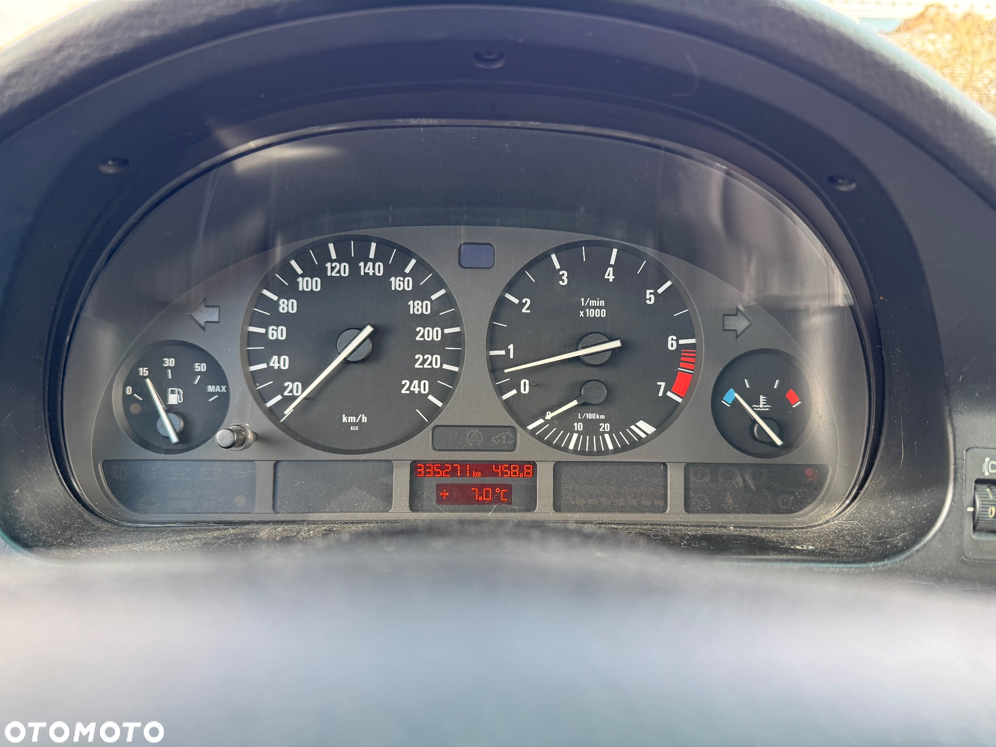 BMW Seria 5 520i - 16