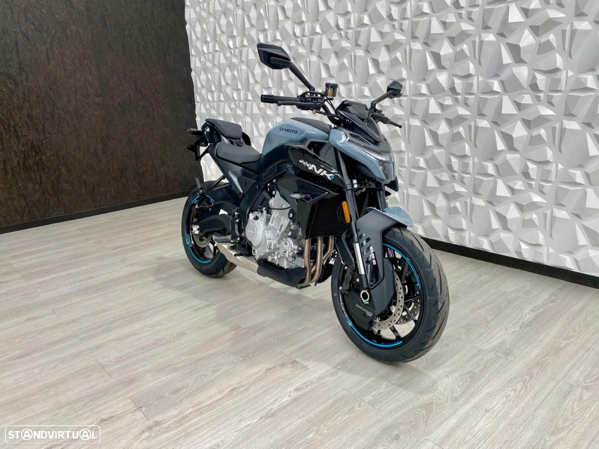 CF Moto 675NK - 3