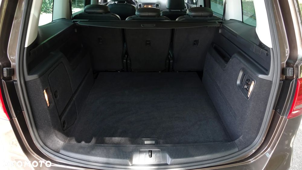 Volkswagen Sharan 2.0 TDI DPF Highline - 33