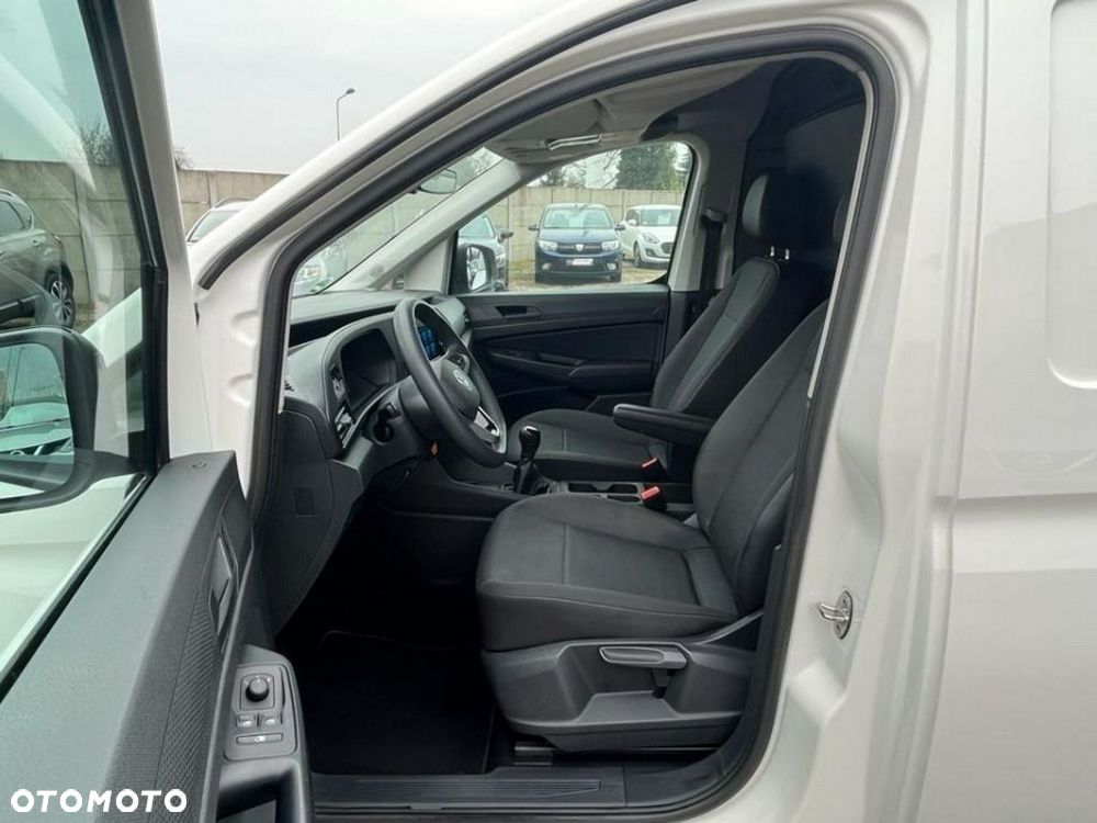 Volkswagen Caddy - 5