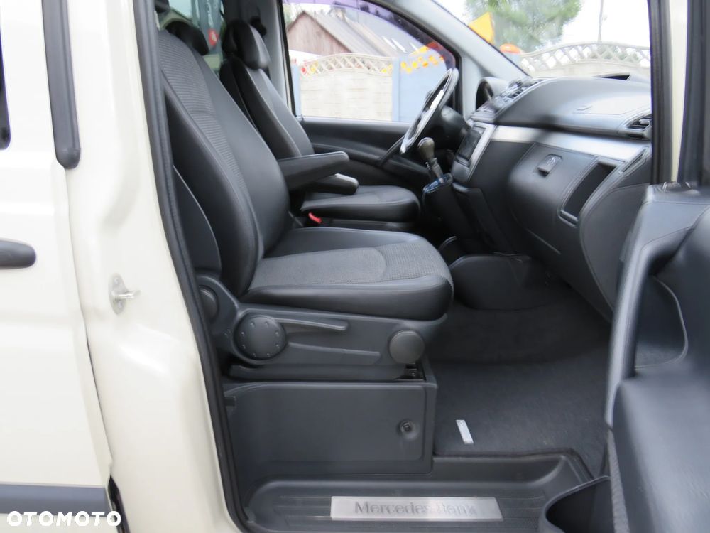 Mercedes-Benz Vito Univan 639.601 - 31