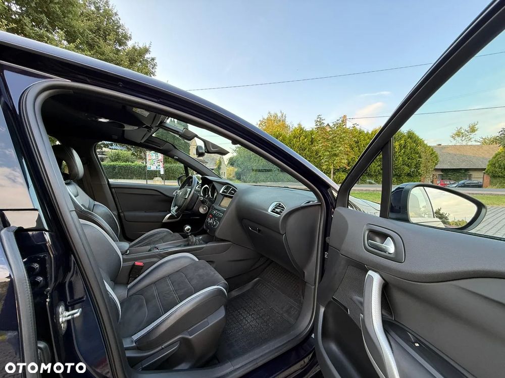 Citroën DS4 1.2 PureTech SoChic S&S - 20