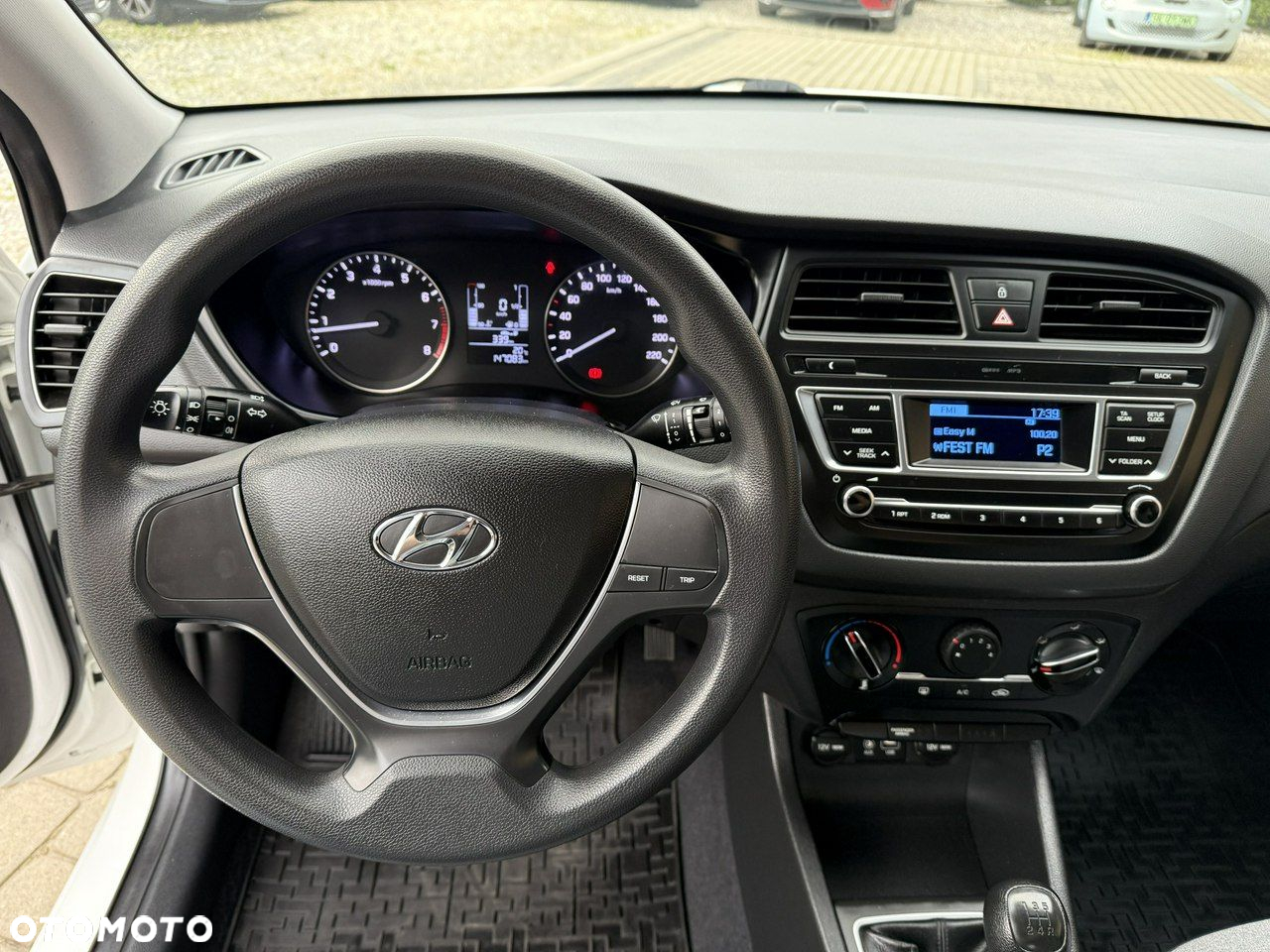 Hyundai i20 1.2 BlueDrive Classic + - 15