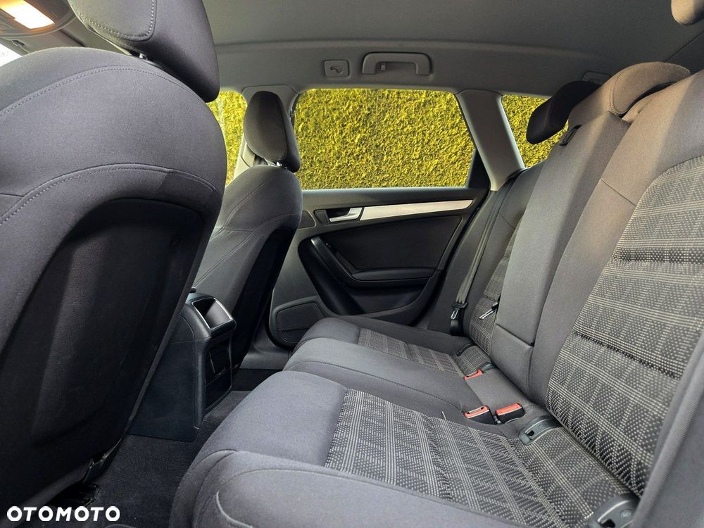 Audi A4 Avant 1.8 TFSI Attraction - 12