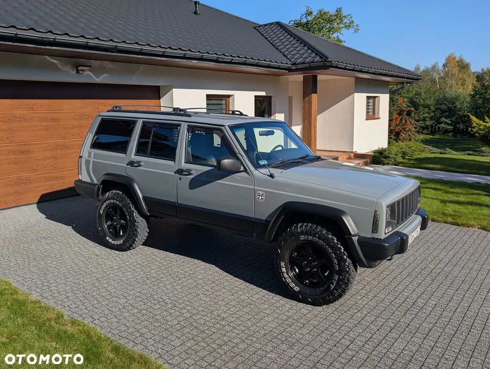 Jeep Cherokee 4.0 - 4