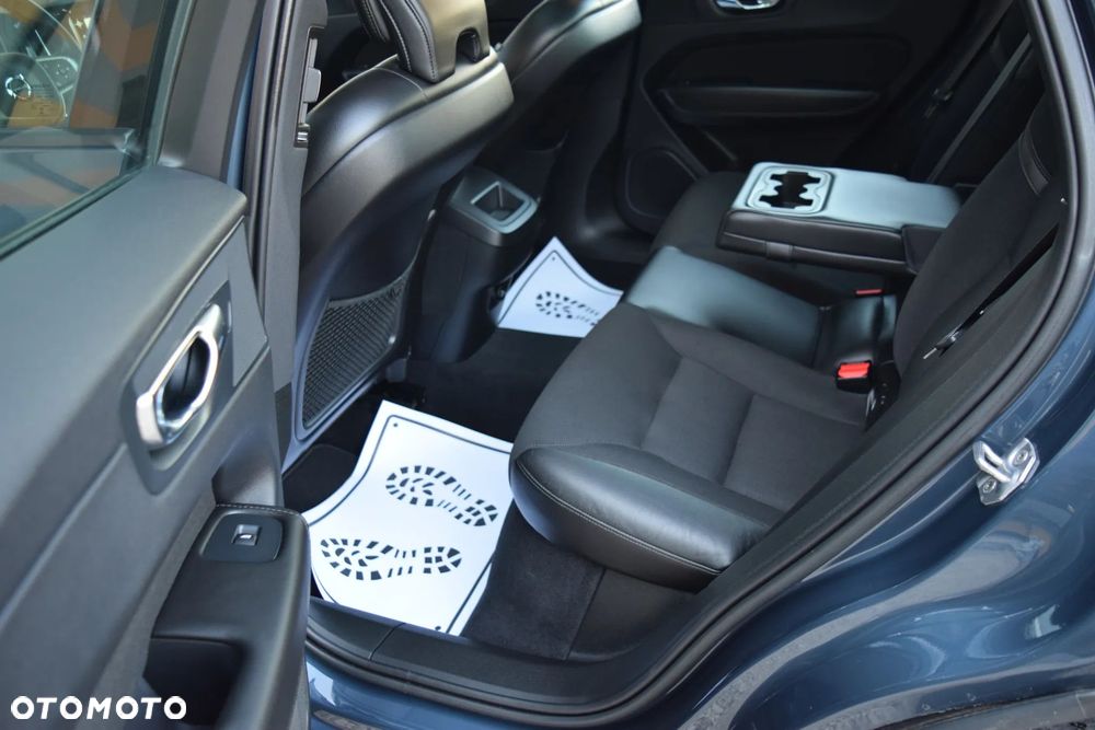Volvo XC 60 D3 Linje Inscription - 35