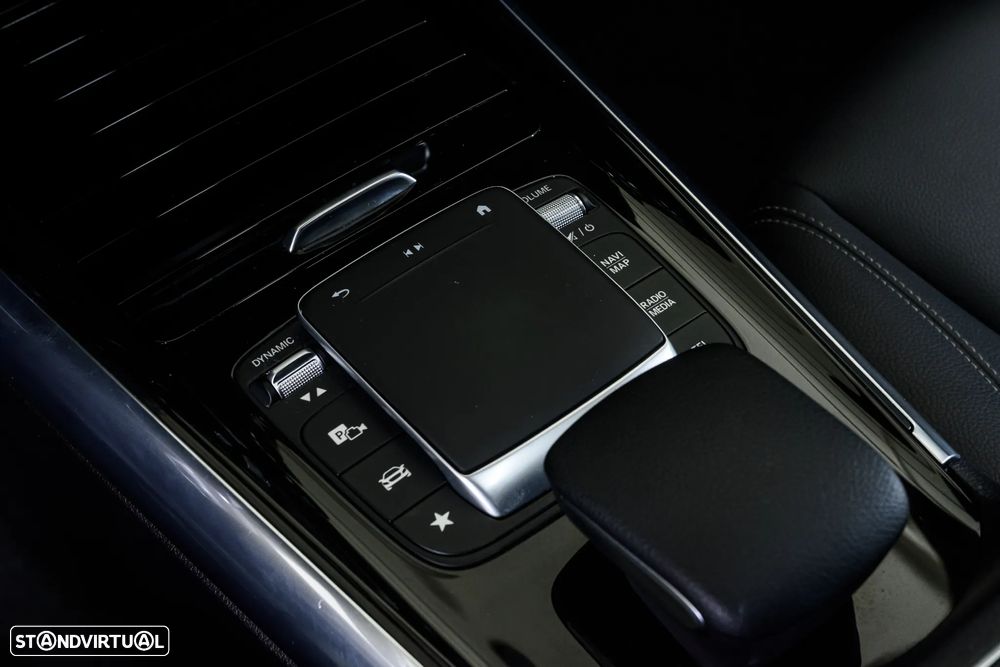 Mercedes-Benz GLA 250 - 27