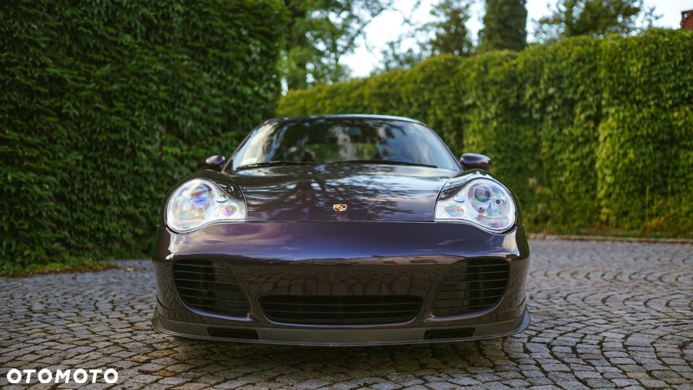 Porsche 911 - 22